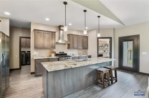 2119 Arrowhead Cir, Spearfish, SD 57783 photo 9