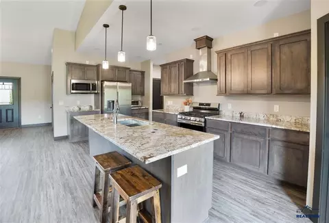 2119 Arrowhead Cir, Spearfish, SD 57783 photo 6