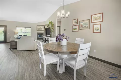 2119 Arrowhead Cir, Spearfish, SD 57783 photo 11