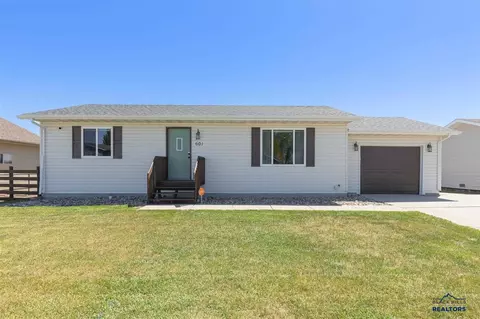 601 Stealth Ln, Box Elder, SD 57719 photo 2
