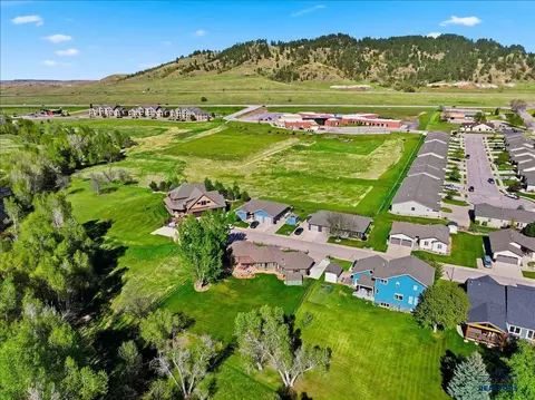 2417 N Canyon St, Spearfish, SD 57783 photo 16
