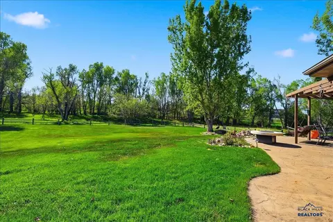 2417 N Canyon St, Spearfish, SD 57783 photo 9