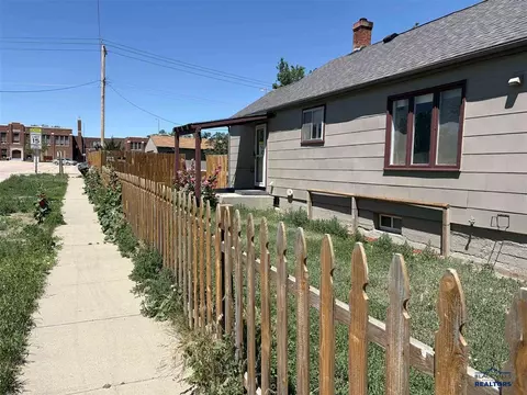 Other - 310 7th Ave, Edgemont, SD 57735 photo 9 of 13