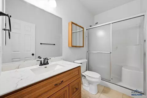 Bath - 2214 Split Rock Dr, Sturgis, SD 57785 photo 2 of 2