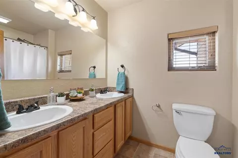 1260 Fairbanks Dr, Box Elder, SD 57719 photo 17
