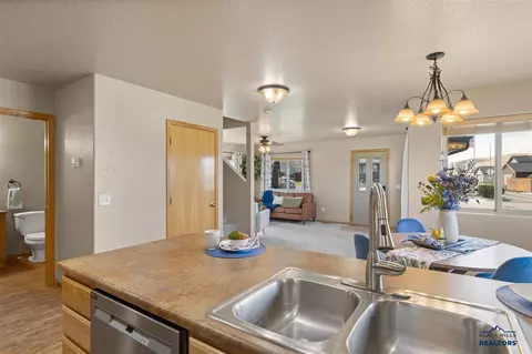 1260 Fairbanks Dr, Box Elder, SD 57719 photo 11