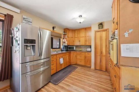20708 76 Loop, Sturgis, SD 57785 photo 11