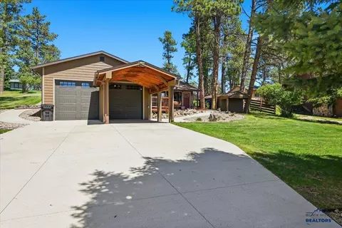 20708 76 Loop, Sturgis, SD 57785 photo 2
