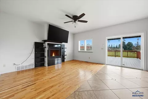 1120 N Rainbow Rd, Spearfish, SD 57783 photo 7