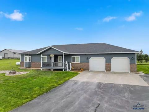 1120 N Rainbow Rd, Spearfish, SD 57783 photo 2