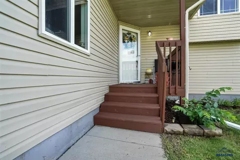 493 Eisenhower Ln, Box Elder, SD 57719 photo 19