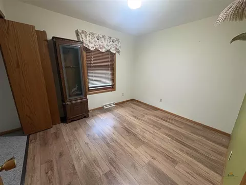 Bedroom - 293 Rd Ave #27268 297TH AVENUE, Winner, SD 57580 photo 4 of 12