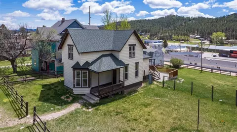 214 Crook St, Custer, SD 57730