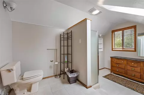 Bath - 507 Gold St, Lead, SD 57754 photo 4 of 6
