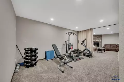 5804 Harper Ct, Rapid City, SD 57702 photo 17