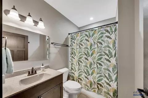 5804 Harper Ct, Rapid City, SD 57702 photo 22