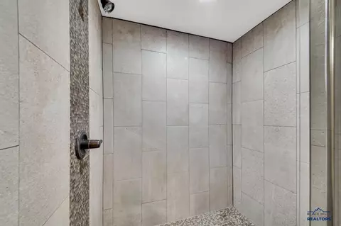 5804 Harper Ct, Rapid City, SD 57702 photo 12