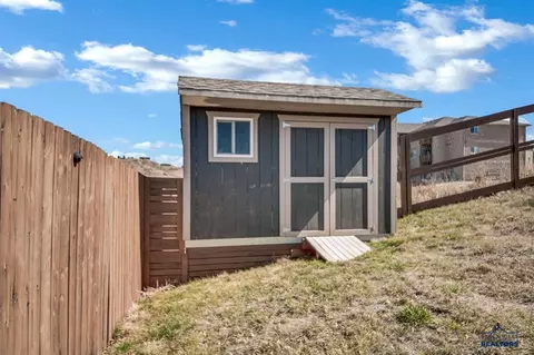 5804 Harper Ct, Rapid City, SD 57702 photo 28