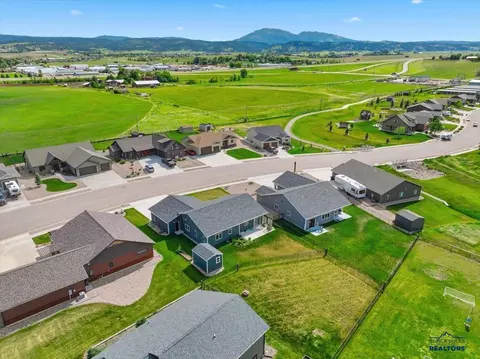 1724 Russell St, Spearfish, SD 57783 photo 21