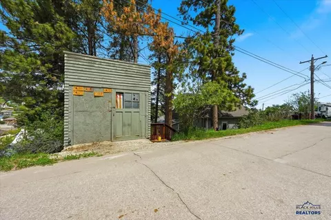 145 S Galena St, Lead, SD 57754 photo 22
