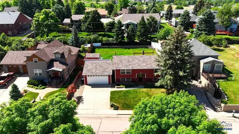 713 E Grant St, Spearfish, SD 57783 photo 39
