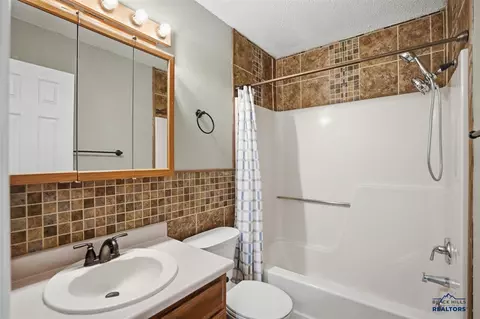 713 E Grant St, Spearfish, SD 57783 photo 19