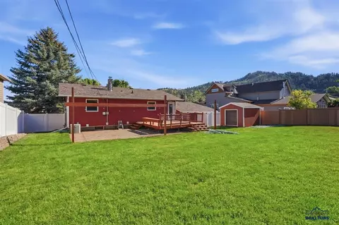 713 E Grant St, Spearfish, SD 57783 photo 35