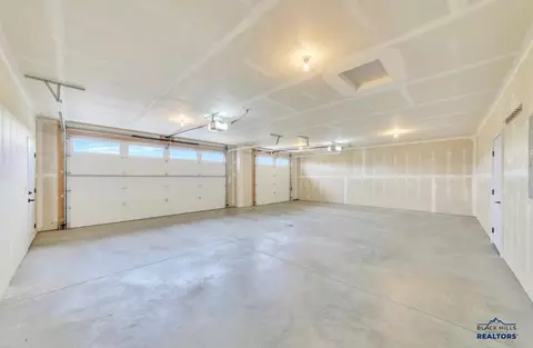 7920 Duke Pkwy, Spearfish, SD 57783 photo 25