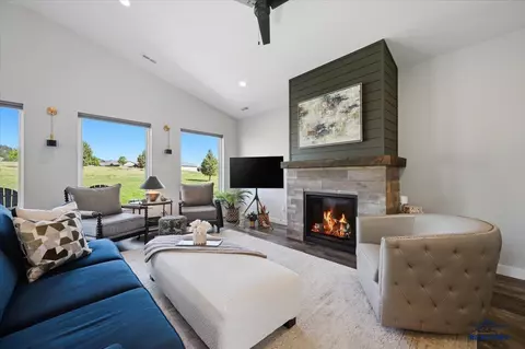 7920 Duke Pkwy, Spearfish, SD 57783 photo 6