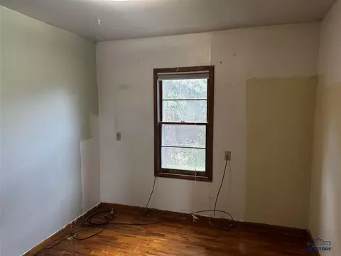 Bedroom - 411 W Summit St, Lead, SD 57754 photo 1 of 3
