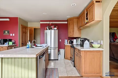 Kitchen - 11025 Eagle Trl, Lead, SD 57754 photo 2 of 2