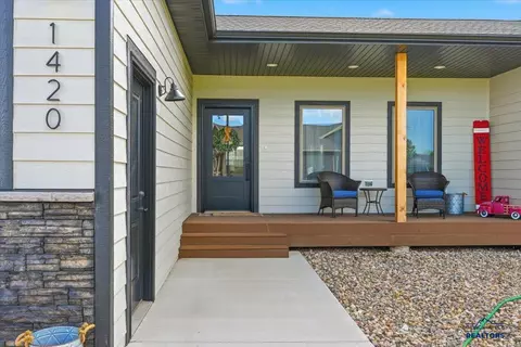 1420 Bozeman Ct, Spearfish, SD 57783 photo 2