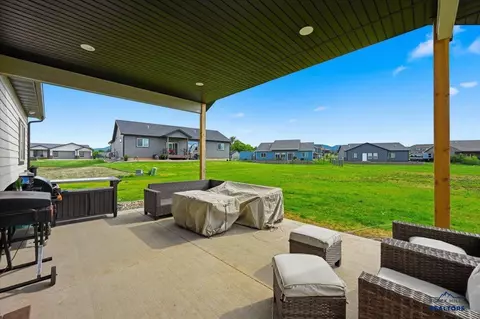 1420 Bozeman Ct, Spearfish, SD 57783 photo 4