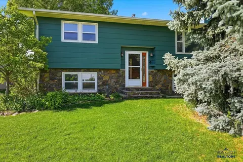 4 Swan Ln, Spearfish, SD 57783 photo 3