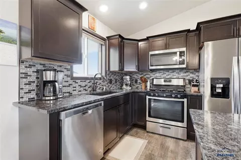 545 Mace Dr, Box Elder, SD 57719 photo 8