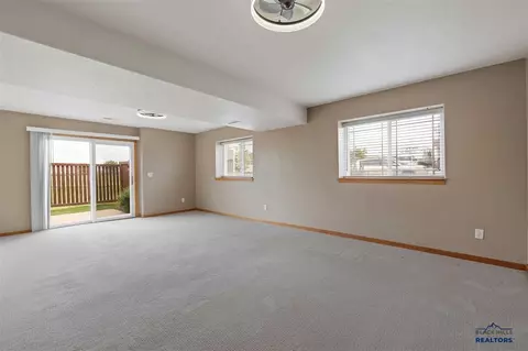 Living - 328 Ruhe Ln, Box Elder, SD 57719 photo 5 of 7