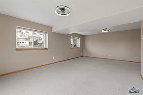 Living - 328 Ruhe Ln, Box Elder, SD 57719 photo 7 of 7