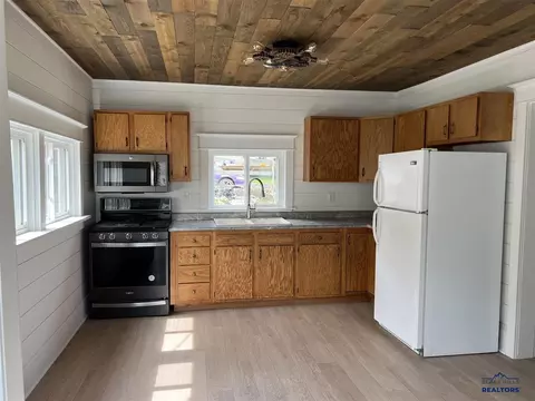 106 Columbus St, Lead, SD 57754 photo 8