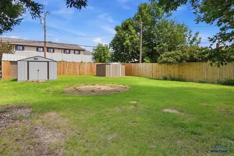 Exterior - 822 N 10th St, Spearfish, SD 57783 photo 5 of 8