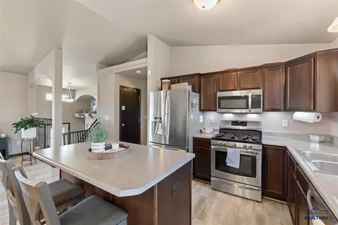 456 Pershing St, Box Elder, SD 57719 photo 7