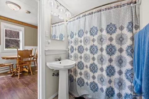 Bath - 407 W Summit St, Lead, SD 57754 photo 1 of 1