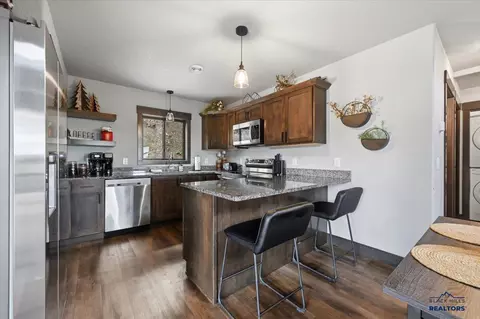 Kitchen - 20825 Bellefish Rd, Lead, SD 57754 photo 1 of 3