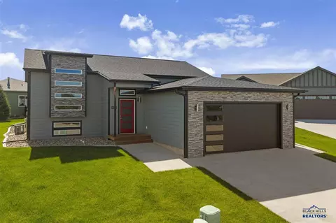 4422 Lahinch St, Rapid City, SD 57702