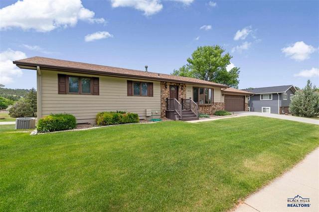 4626 Ridgewood St, Rapid City, SD 57702