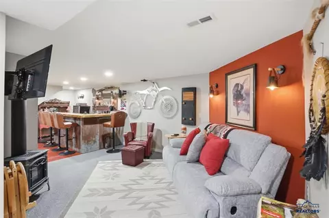 Living - 152 Charles St, Deadwood, SD 57732 photo 5 of 5
