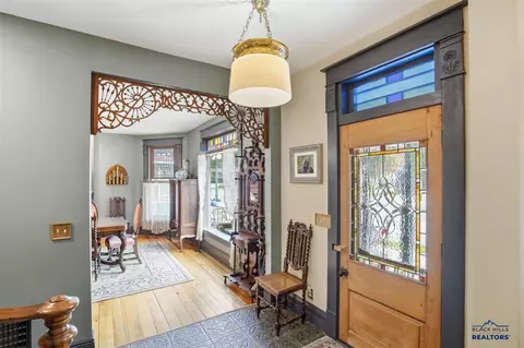 Entry Way - 152 Charles St, Deadwood, SD 57732 photo 2 of 5