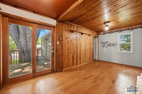 1529 Junction Ave, Sturgis, SD 57785 photo 8