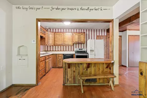 1529 Junction Ave, Sturgis, SD 57785 photo 6