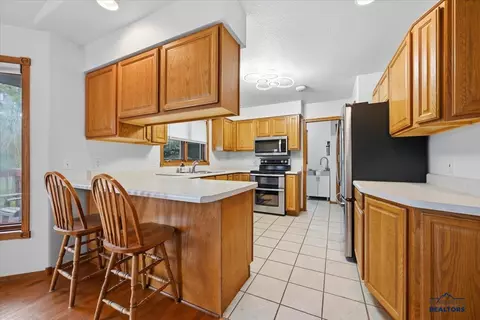 1809 Buckboard Cir, Spearfish, SD 57783 photo 10