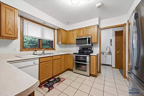 1809 Buckboard Cir, Spearfish, SD 57783 photo 11